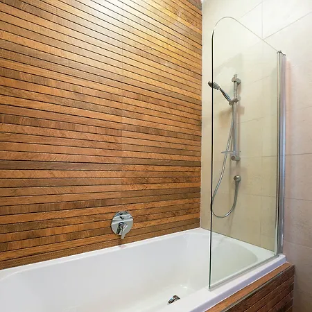 Elegance & Excitement Luxury Downtown Escape Apartment *